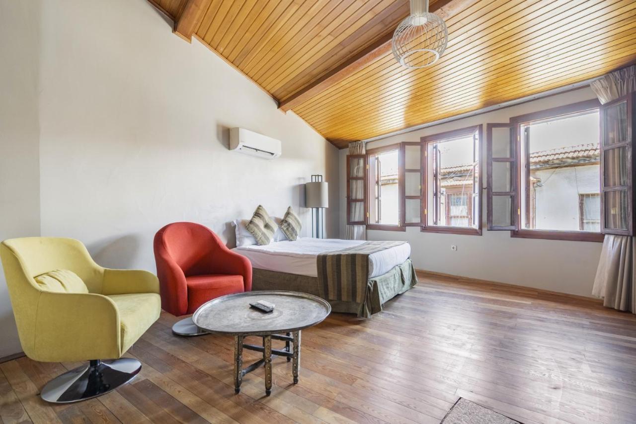 Mesmerizing Flat Near Hadrians Gate Villa Antalya Bagian luar foto